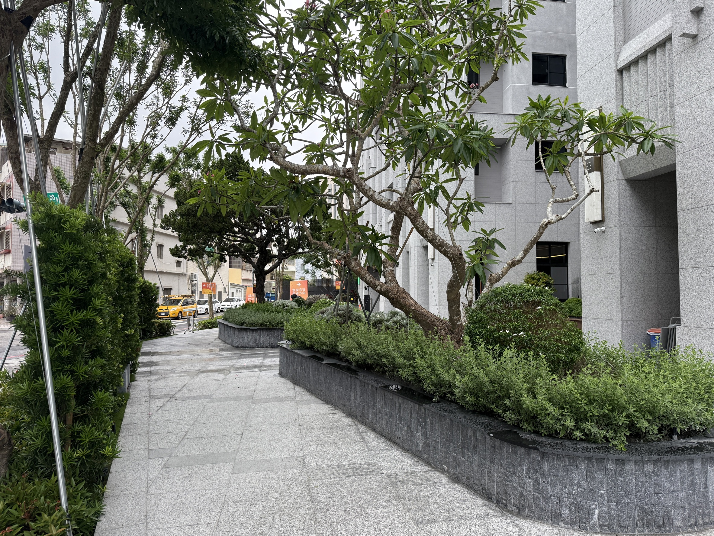 【邰欣地堡70期｜稀有3房＋平車釋出】輕奢生活首選