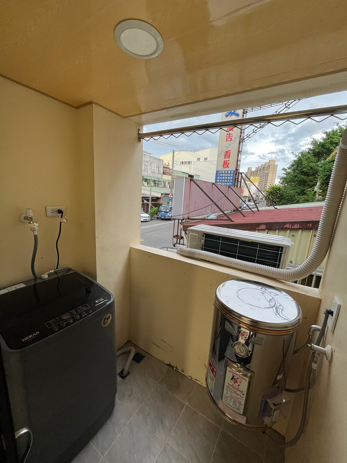 【育德路透天店面全棟整修工程】