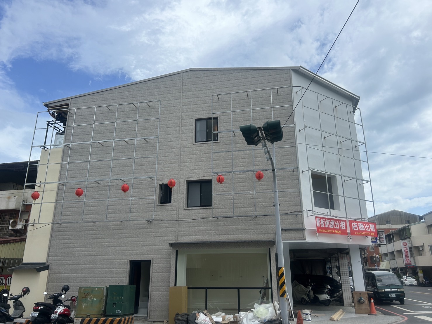 【育德路透天店面全棟整修工程】