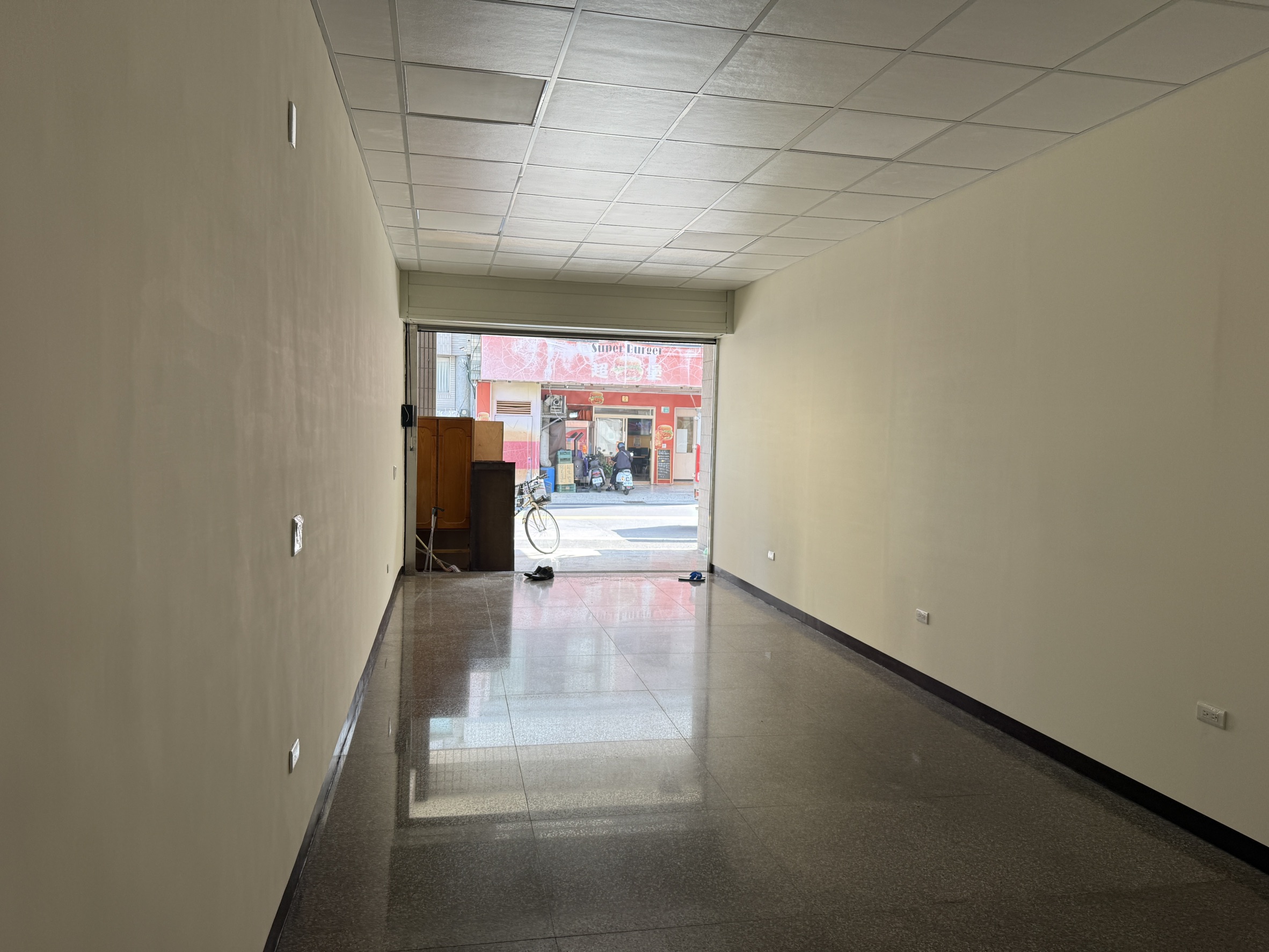 【中華西街透天店面全棟整修工程】