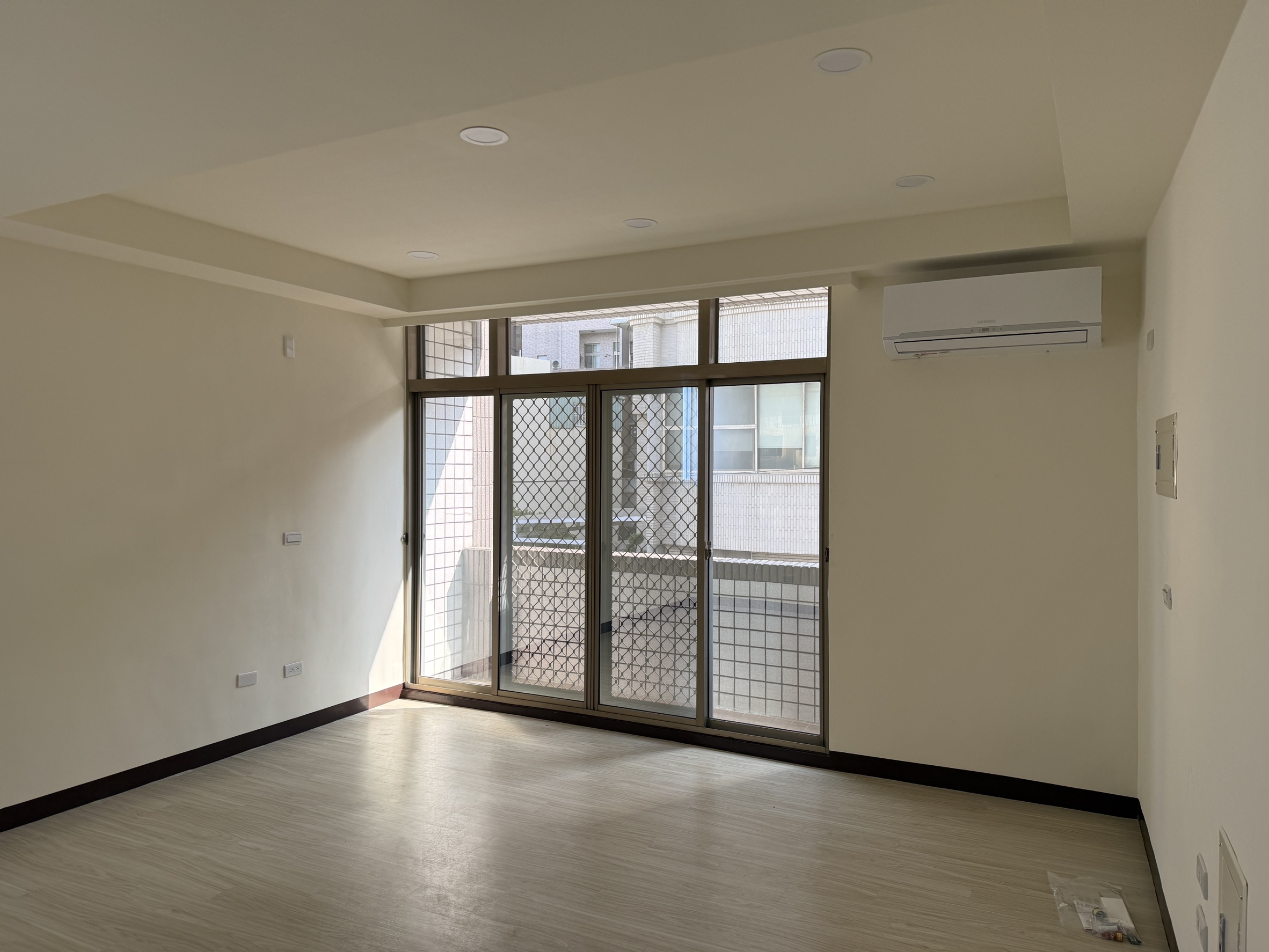 【中華西街透天店面全棟整修工程】